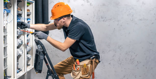 Best Licensed Electrician  in Green Island, NY